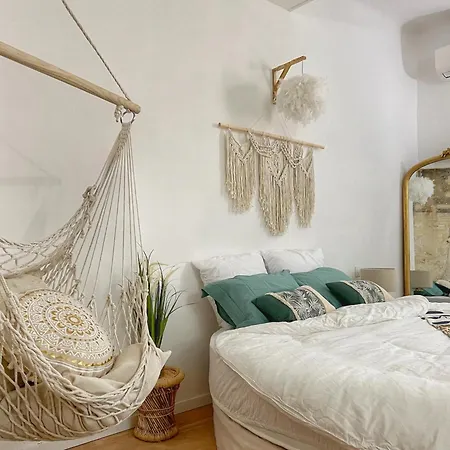 Appartement Bien-etre Au Naturel, Room, Jacuzzi Sauna, Centre-historique
